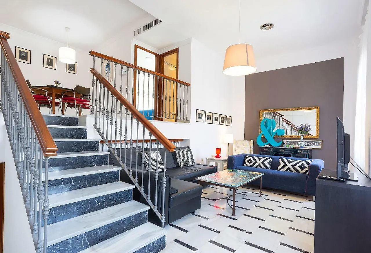 Duplex Atarazana Citycenter Apartment Malaga